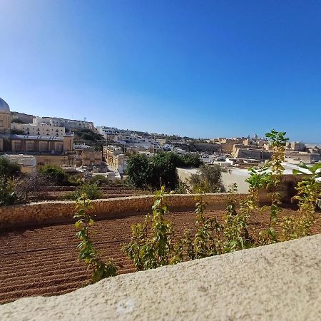 Is- Sienja Lägenhet Kalkara Exteriör bild