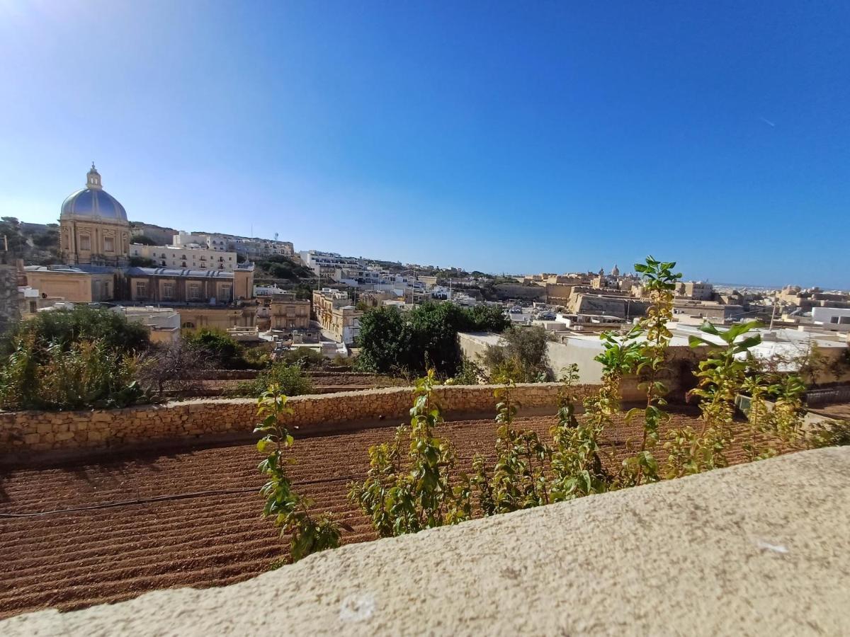 Is- Sienja Lägenhet Kalkara Exteriör bild